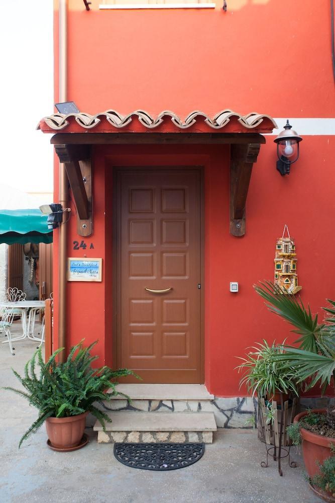 Acqua Di Mare Bed & Breakfast Locogrande Bagian luar foto
