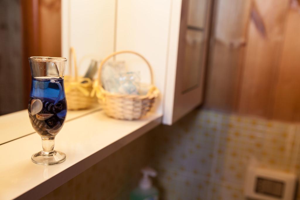 Acqua Di Mare Bed & Breakfast Locogrande Bagian luar foto